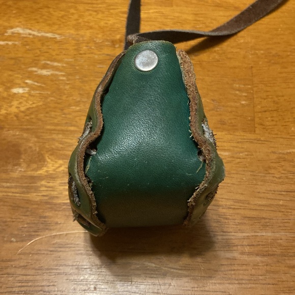 Vintage Mexico Mini Tooled Leather Coin Purse Floral Green Small Handbag Strap - Picture 5 of 10